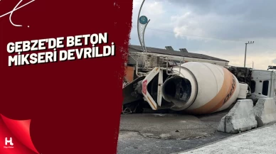 Gebze'de beton mikseri devrildi