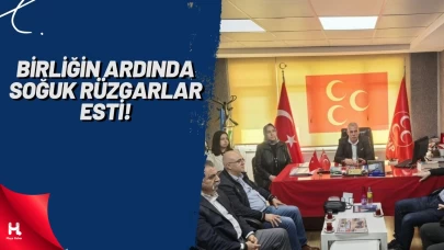 'Birlik' Fotoğrafının Altından Gerilim Çıktı