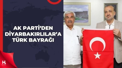AK Parti Kocaeli'den Diyarbakırlılar'a Türk Bayrağı