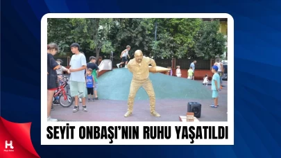 Seyit Onbaşı İzmit’te Canlı Heykel Performansıyla Yaşatıldı!