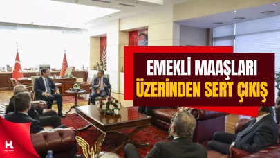 Özel ve Arıkan, CHP Genel Merkezi'nde Bir Araya Geldi