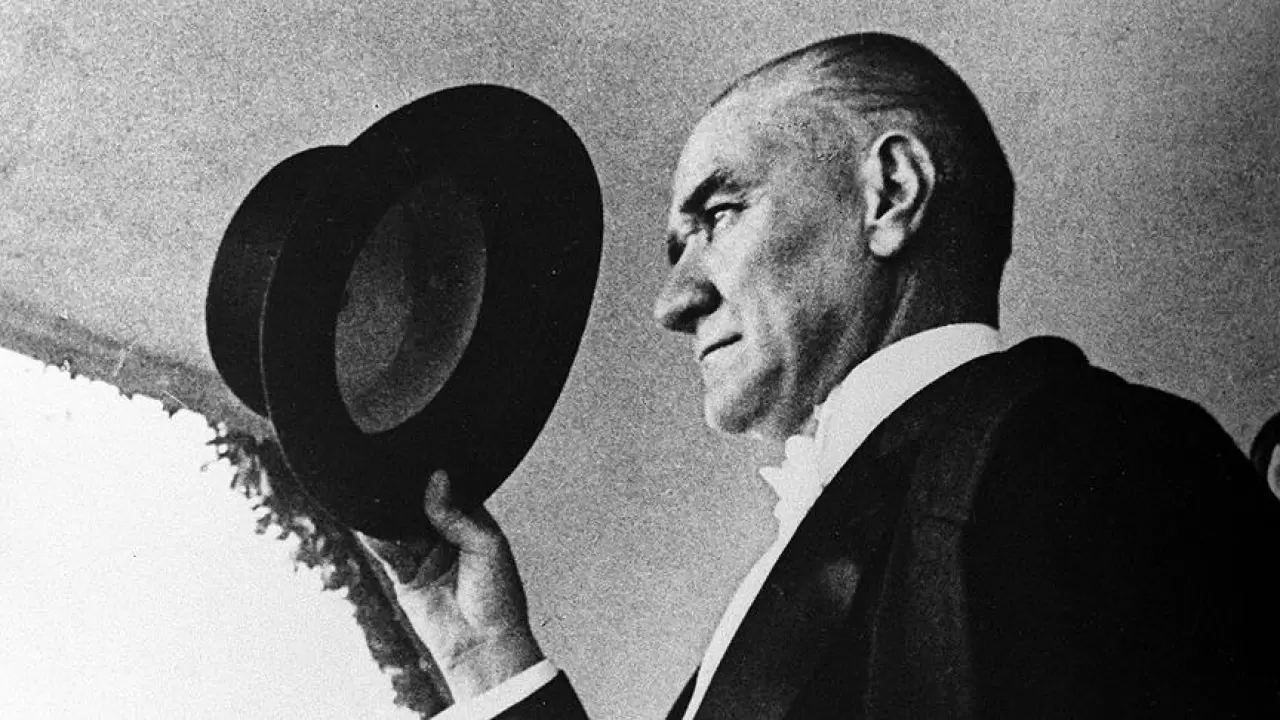 Büyük Önder Atatürk'ün ebediyete intikalinin 80'inci yılı