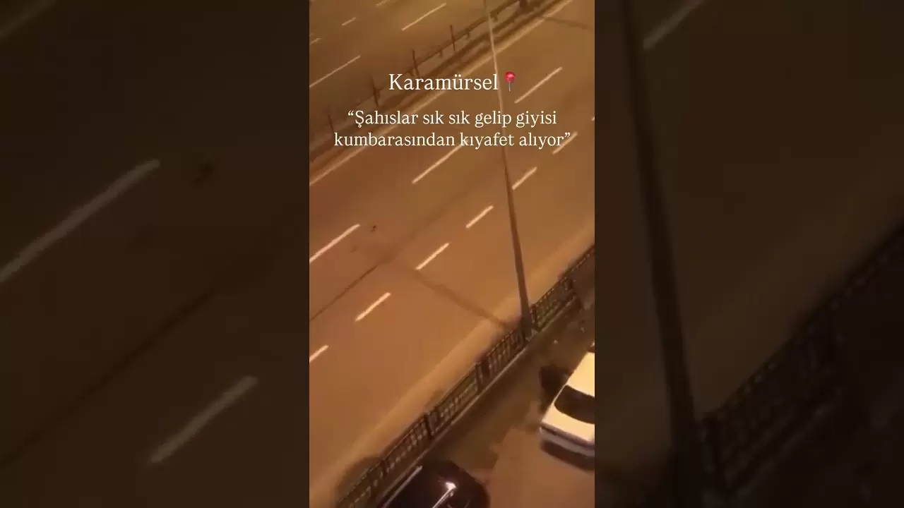 Karamürsel'deki Giyim Kumbaraları Gece Hırsızlarının Hedefinde #karamürsel  #news #karamürsel #haber - YouTube