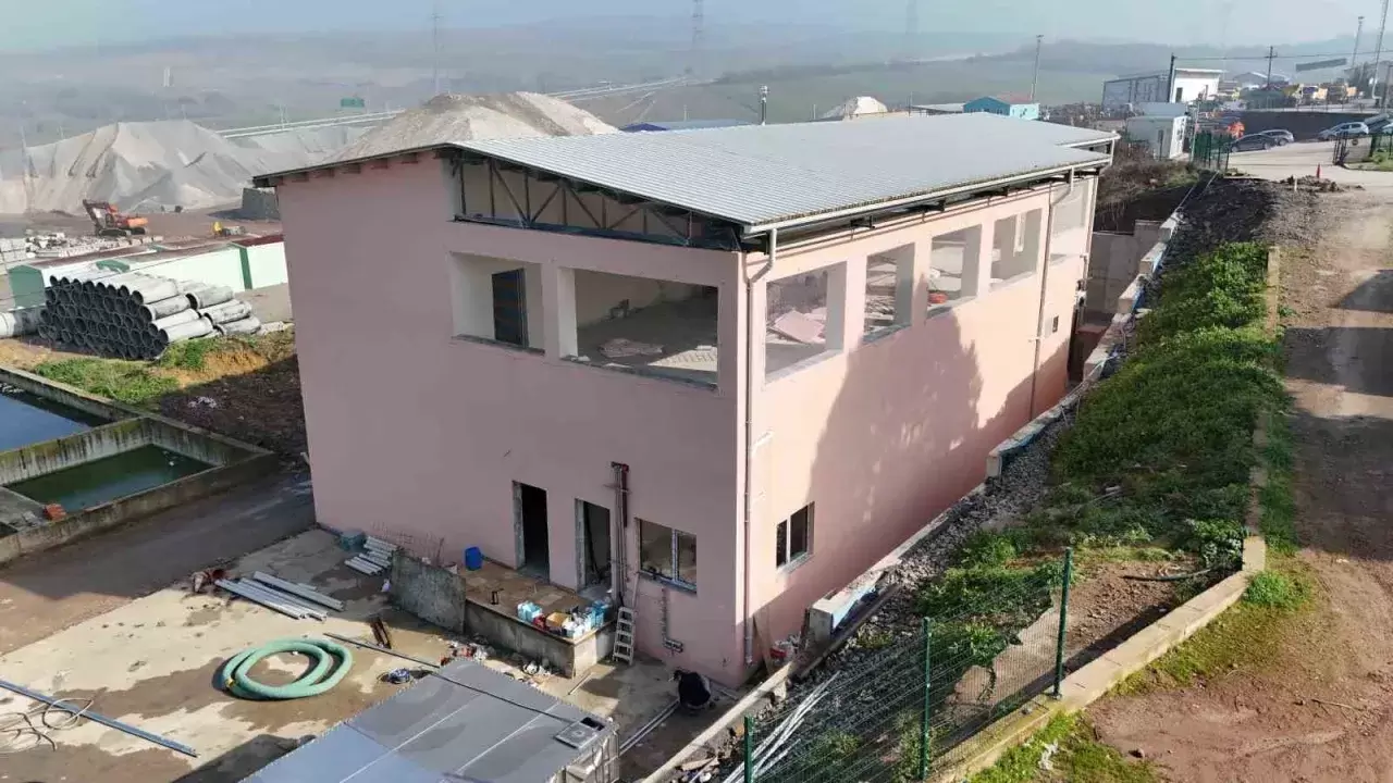 Başkan Böcek, EMITT 2025’te Antalya’yı tanıtıyor