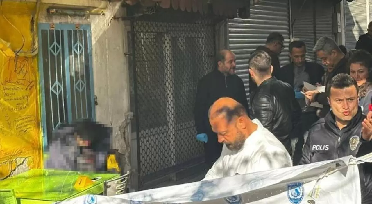 Sandalyede oturur vaziyette ölü bulundu! Yüzlerce saatlik görüntü izlendi  ve katil yakalandı - Son Dakika Haberler Milliyet