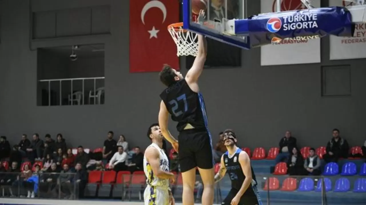 Çayırova Belediyesi, Kapaklı’dan galibiyetle döndü