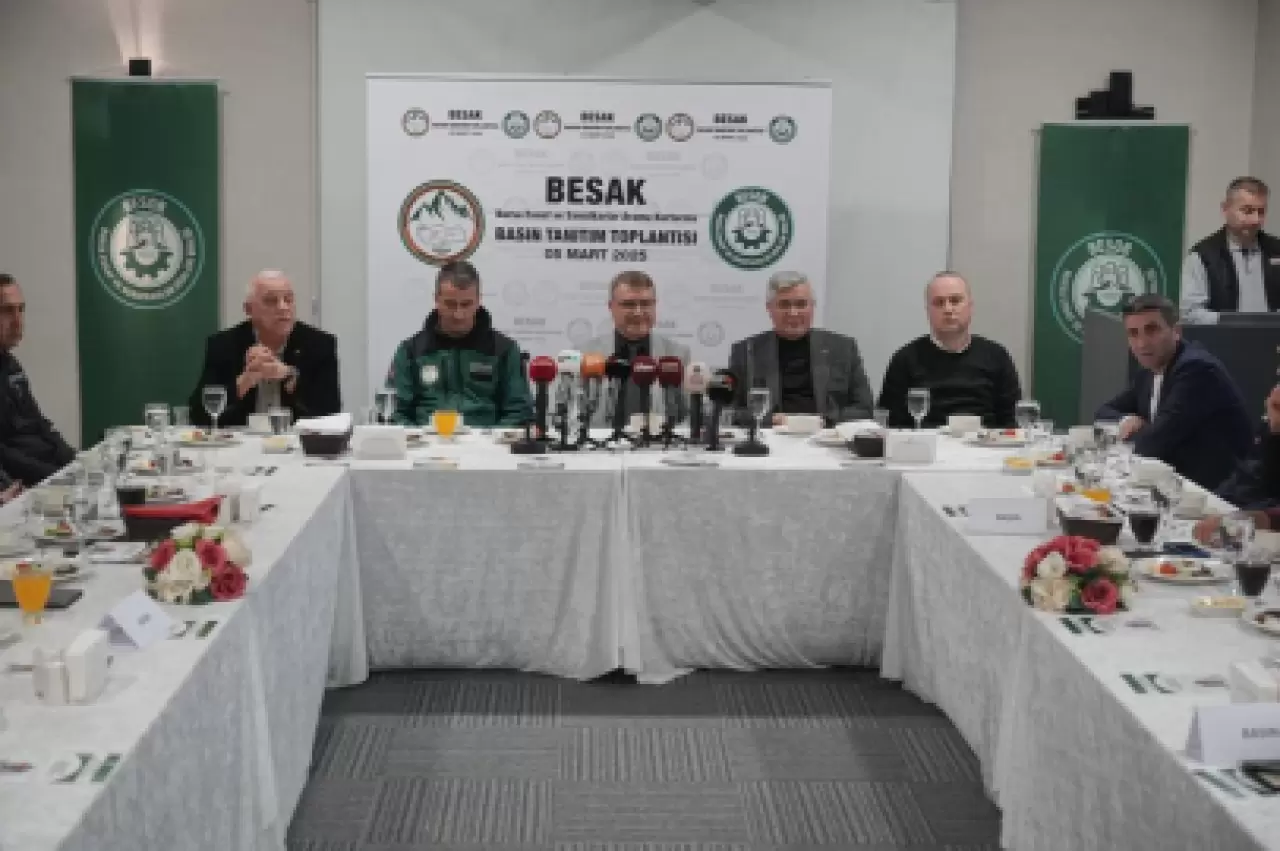 Bursa Esnaf Arama Kurtarma ekibi kamuoyuna tanıtıldı