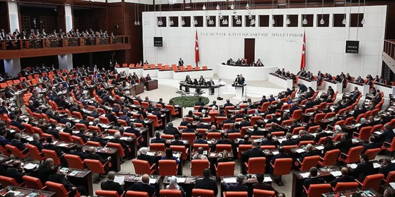 TBMM'den Bayram Sonrası Yoğun Mesai