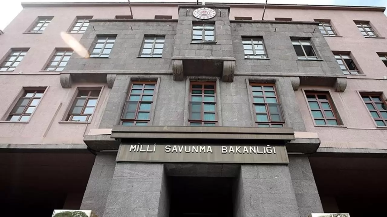 Milli Savunma Bakanlığı sözleşmeli personel alacak... İlan Resmi Gazete'de