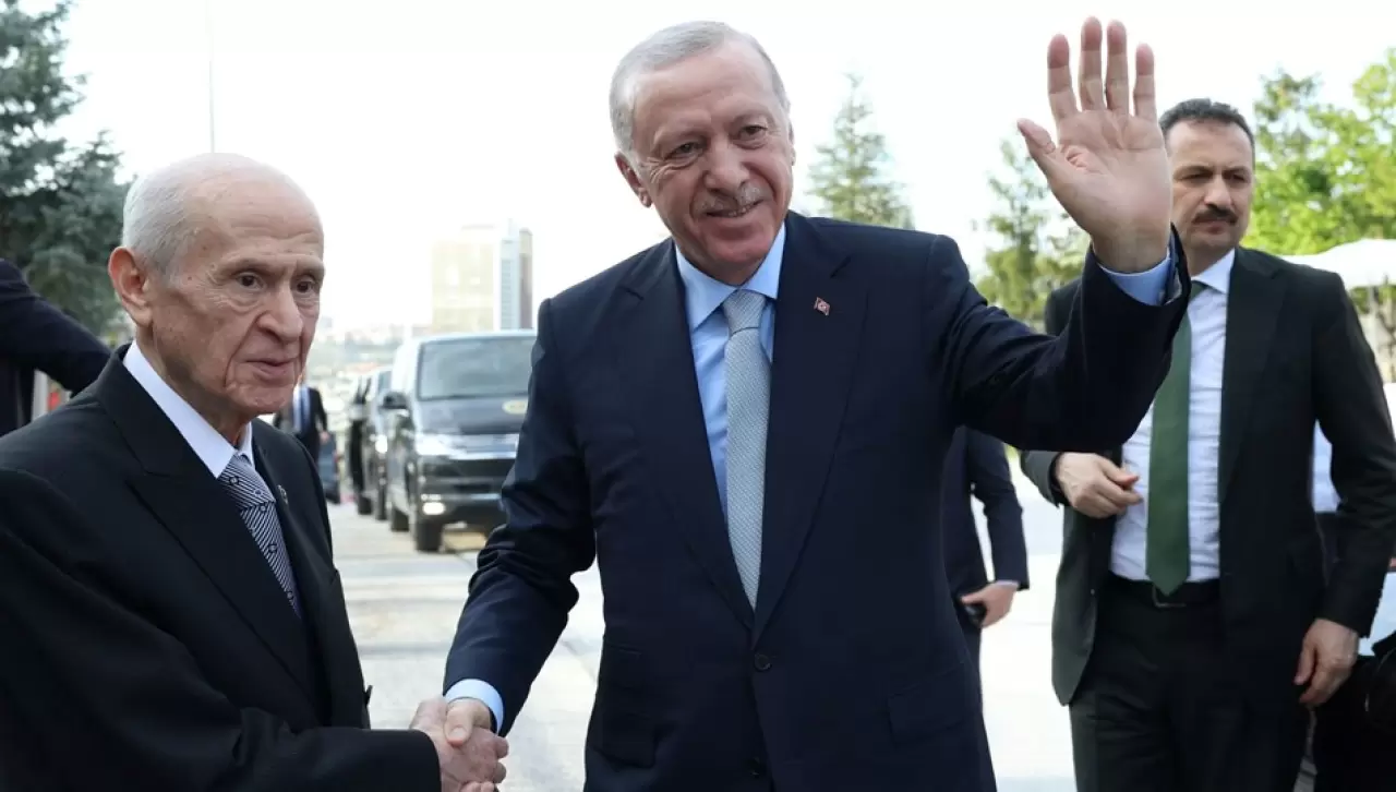 Cumhurbaşkanı Erdoğan, Devlet Bahçeli'yi ziyaret etti - Son Dakika Türkiye Haberleri | NTV Haber