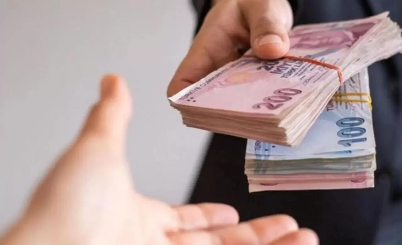 Kamu işçilerine 2025 yılı ikramiye ödeme tarihleri belli oldu - EKOTÜRK