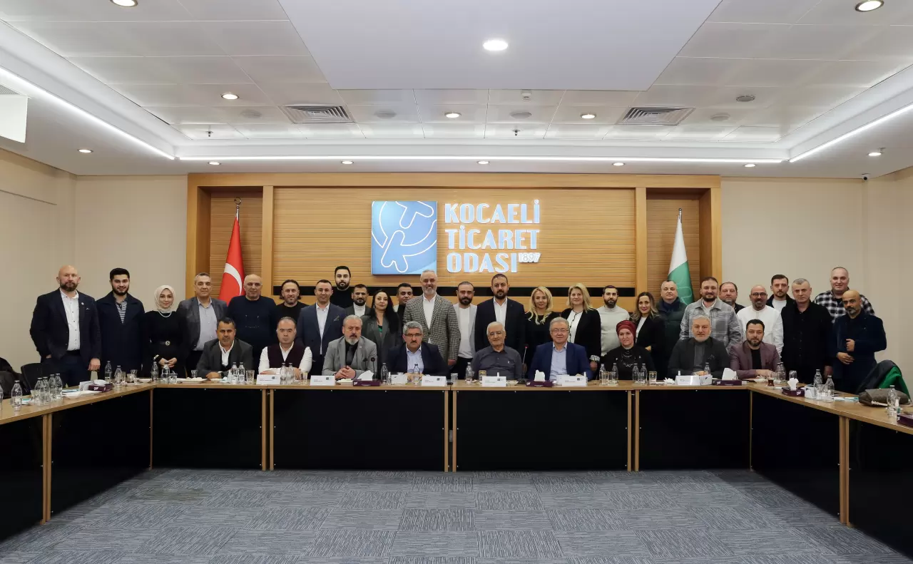 Sigorta acentelerinden büyük buluşma: Önce iftar, sonra istişare toplantısı | Kocaeli Ticaret Odası - Kocaeli Chamber Of Commerce