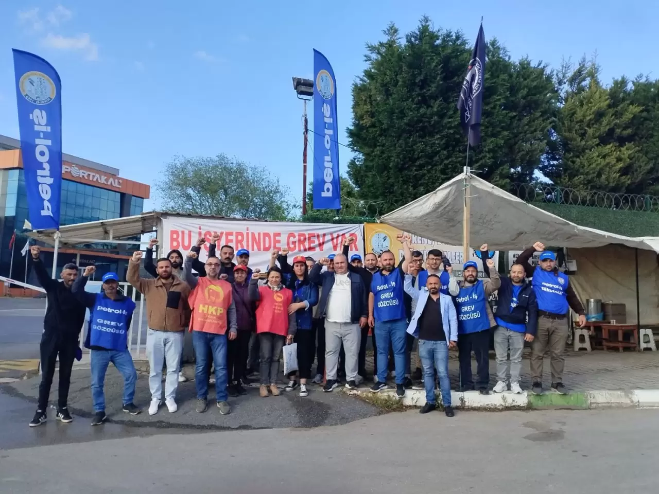 HKP'den Grevdeki Portakal Plastik İşçilerine Ziyaret - Kocaeli Paraf Haber  Sitesi