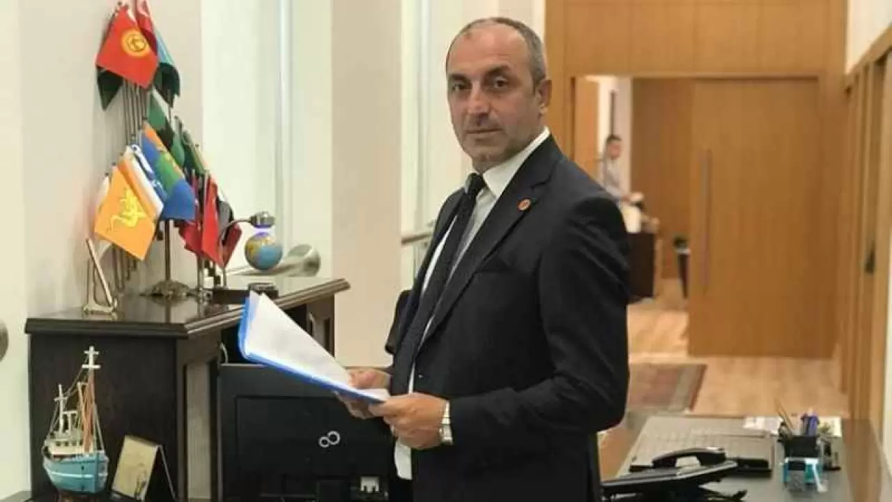 MHP'li İlker Kazan, çöp toplama saatleri için önerge verdi - Son Kocaeli Gazetesi