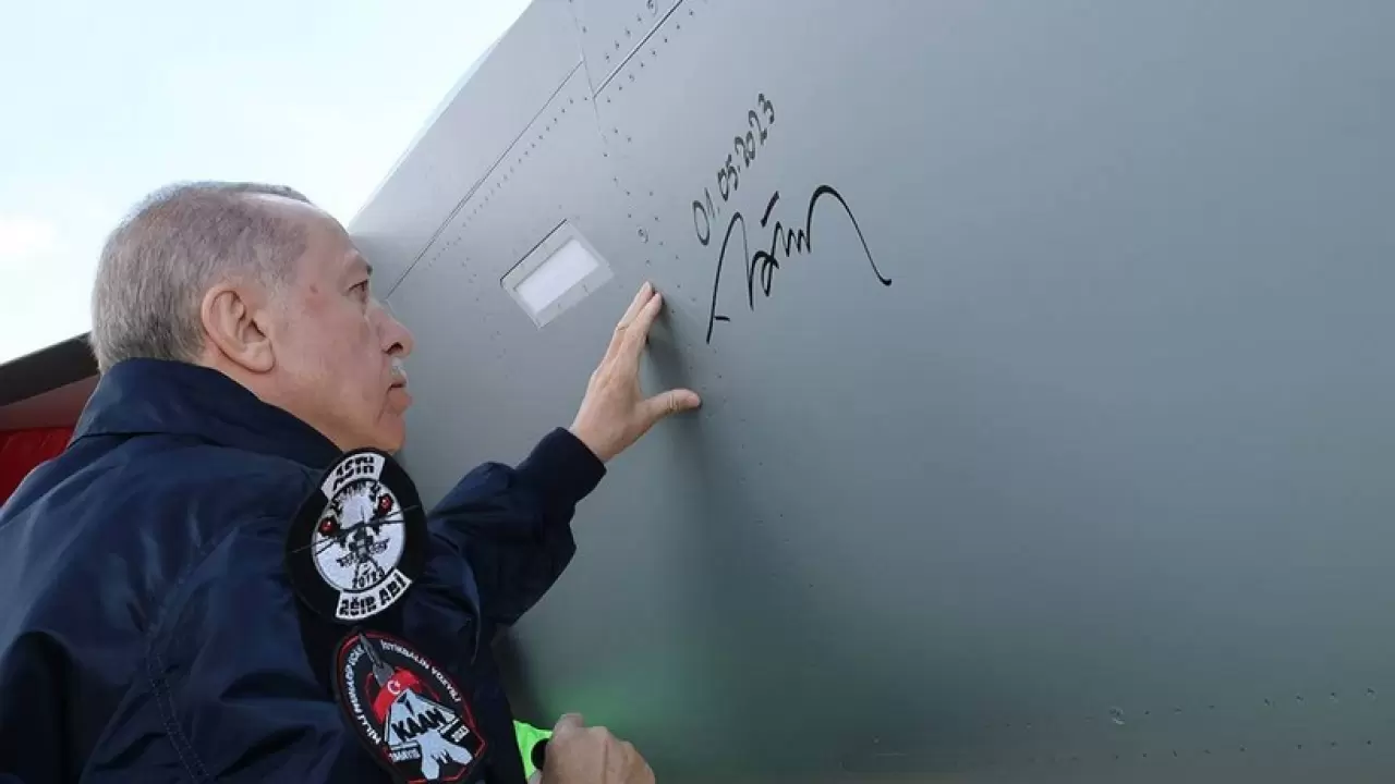 Cumhurbaşkanı Erdoğan Duyurdu, Dünya Takipte! KAAN Anlaşması Yabancı Basında