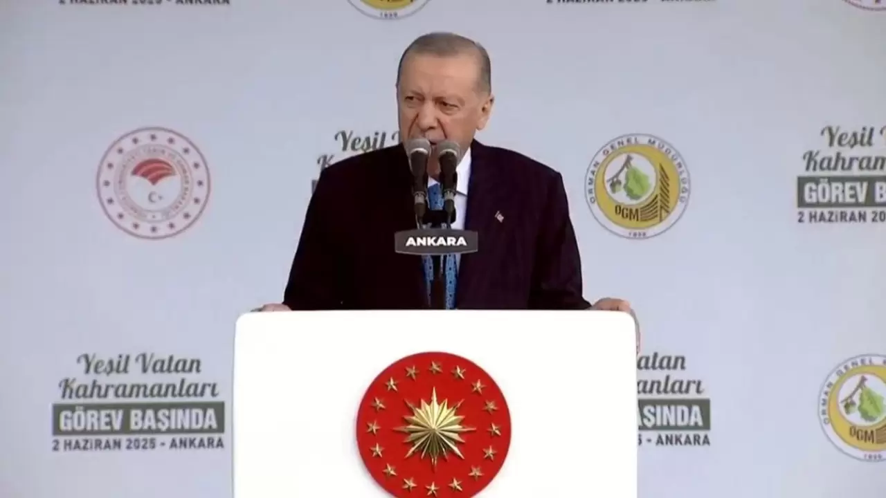 Cumhurbaşkanı Erdoğan'dan önemli açıklamalar: 3 kritik uyarı yaptı!