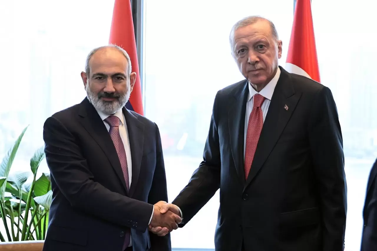 New York'ta Paşinyan, Erdoğan ile bir araya geldi (Video) - ARMENPRESS Ermeni Haber Ajansı