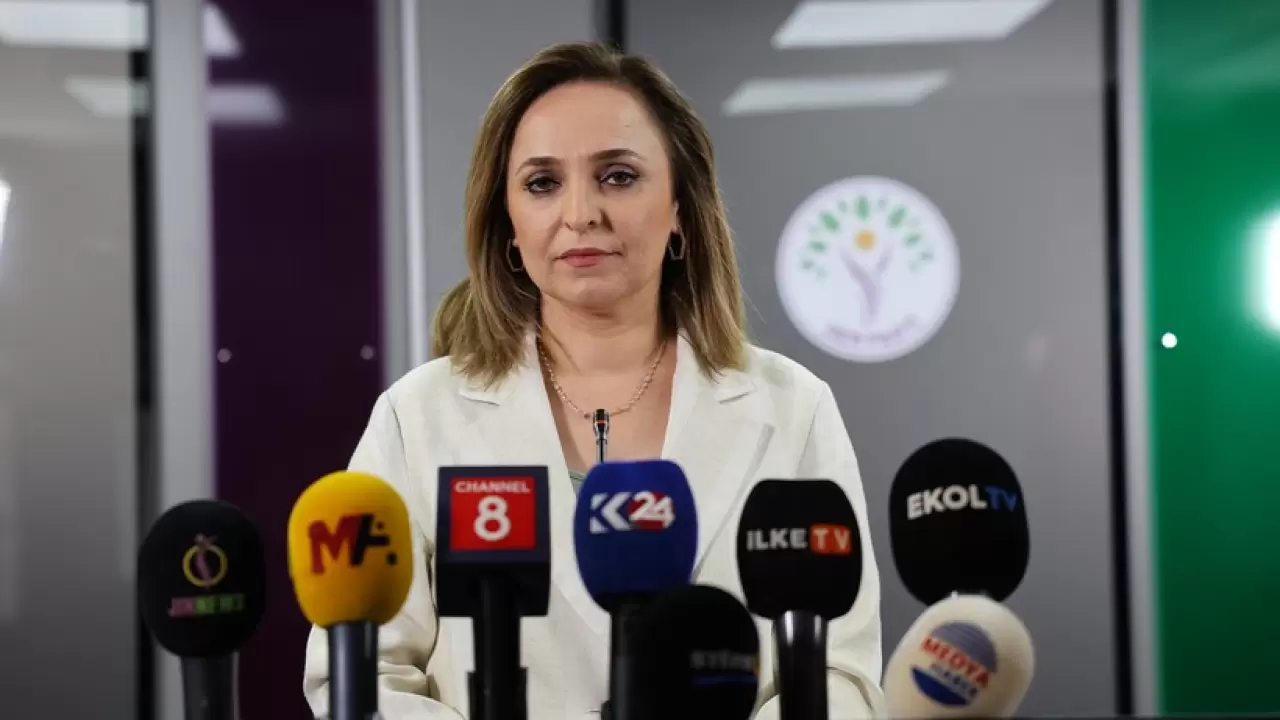 DEM Parti Sözcüsü Ayşegül Doğan’dan Numan Kurtulmuş’a Komisyon Çağrısı: 'Gerekeni Yapsın' - Resim : 3