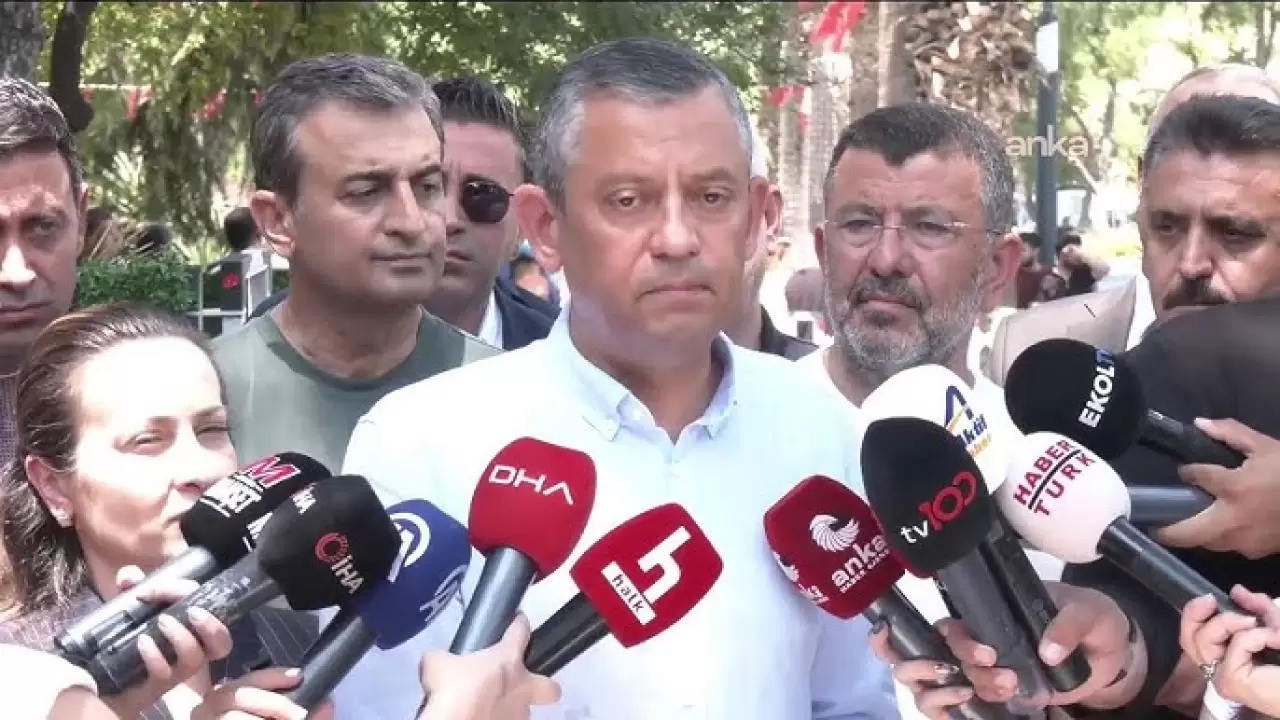 Türkiye'nin gündemindeki isim Ali Müfit Gürtuna, Halk TV'ye konuştu! ...