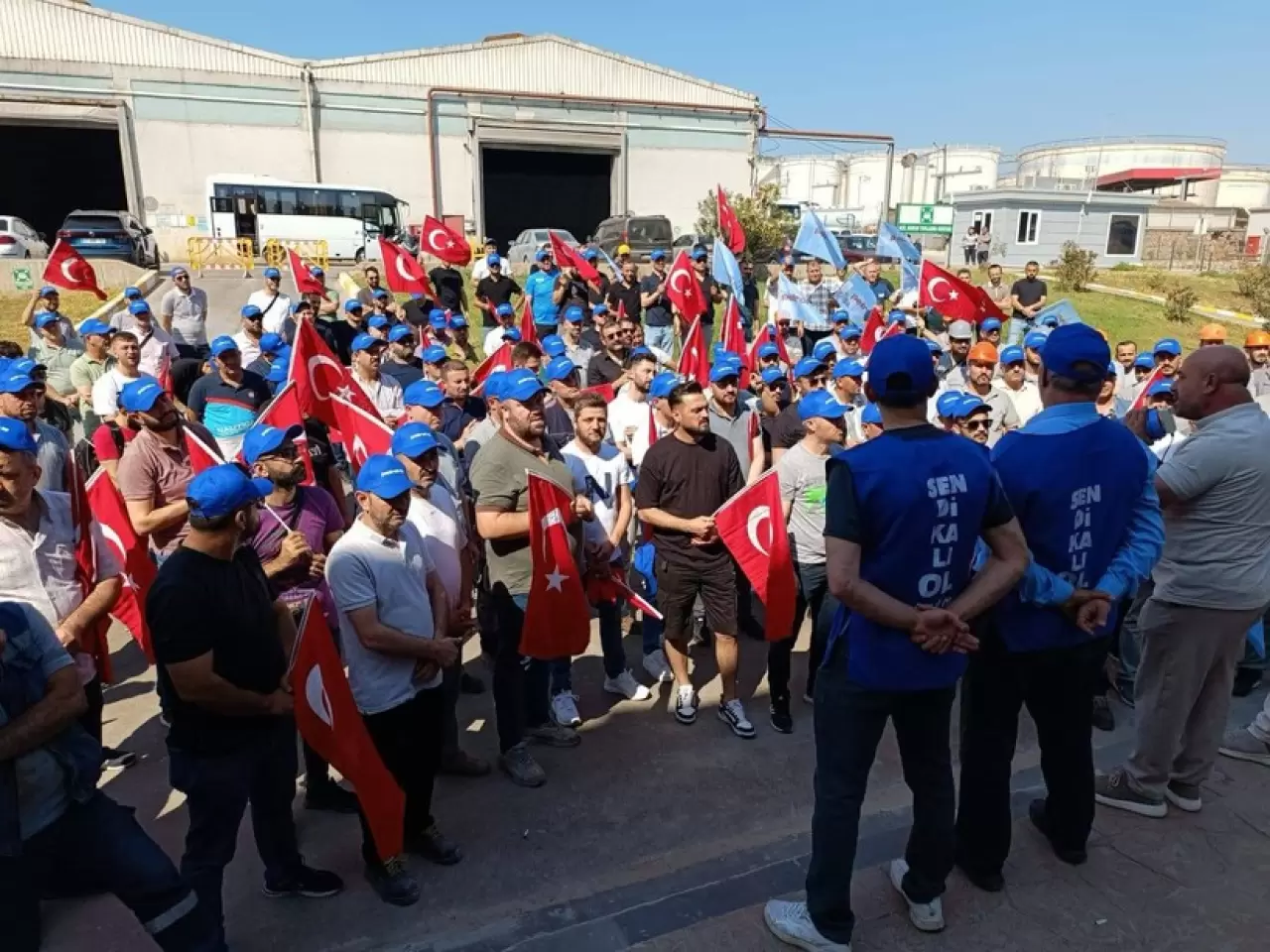 Kocaeli’deki fabrikada anlaşma olmazsa 3 Temmuz’da grev var