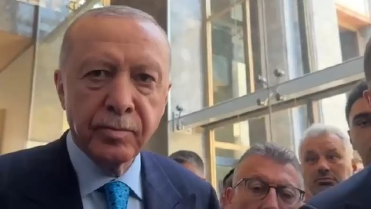 Cumhurbaşkanı Erdoğan'dan 'Asgari Ücrete Ara Zam Gelecek mi?' Sorusuna Dikkat Çeken Cevap