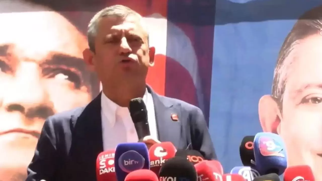 Özgür Özel İzmir'de Konuşuyor