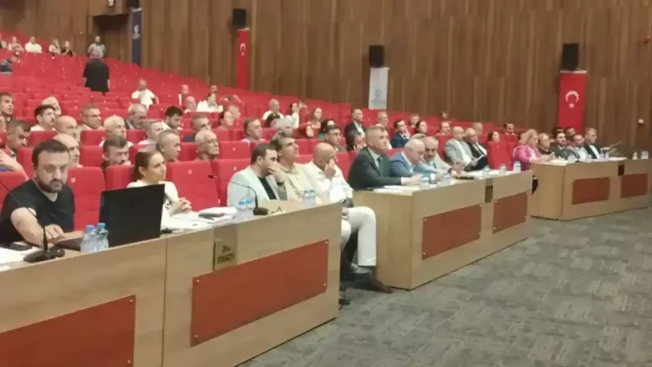 Kocaeli Büyükşehir Belediye Meclisi 10 Ekim'de toplanıyor - Son Dakika  Kocaeli Haberleri