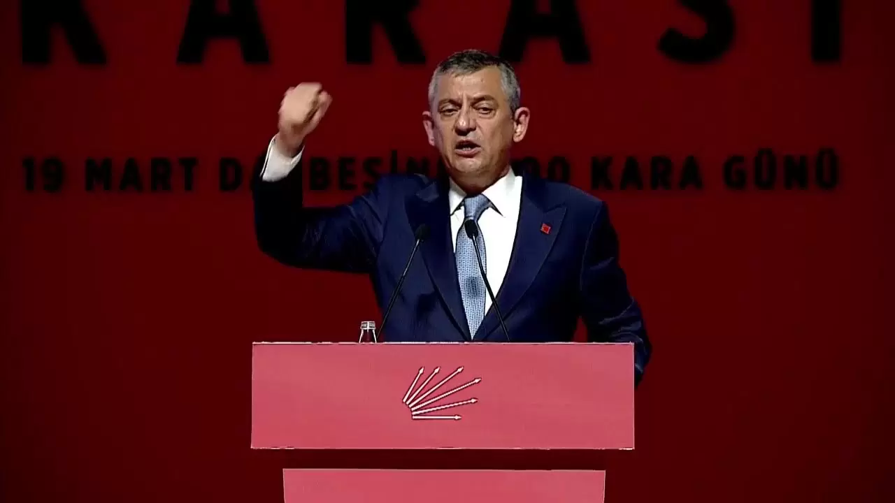 Demokrasi ve adaletin 100. KARA gününde İstanbul’dayız.