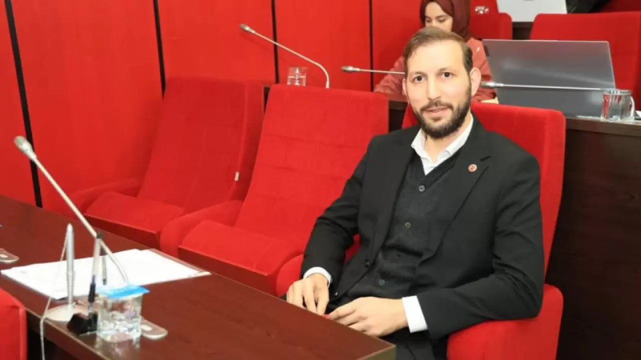 YRP'li Kahraman: "GEBZE'DE ARTIŞ GÖSTEREN ELEKTRİK KESİNTİLERİ TEPKİ  ÇEKİYOR"