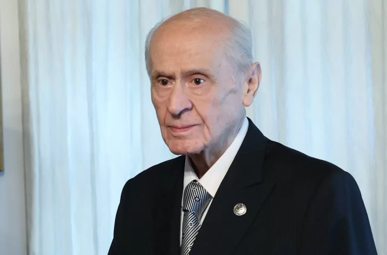 Devlet Bahçeli: "İmamoğlu iddianamesi ekimde hazır olmalı, Ahmet Özer tahliye edilmeli" - TR724