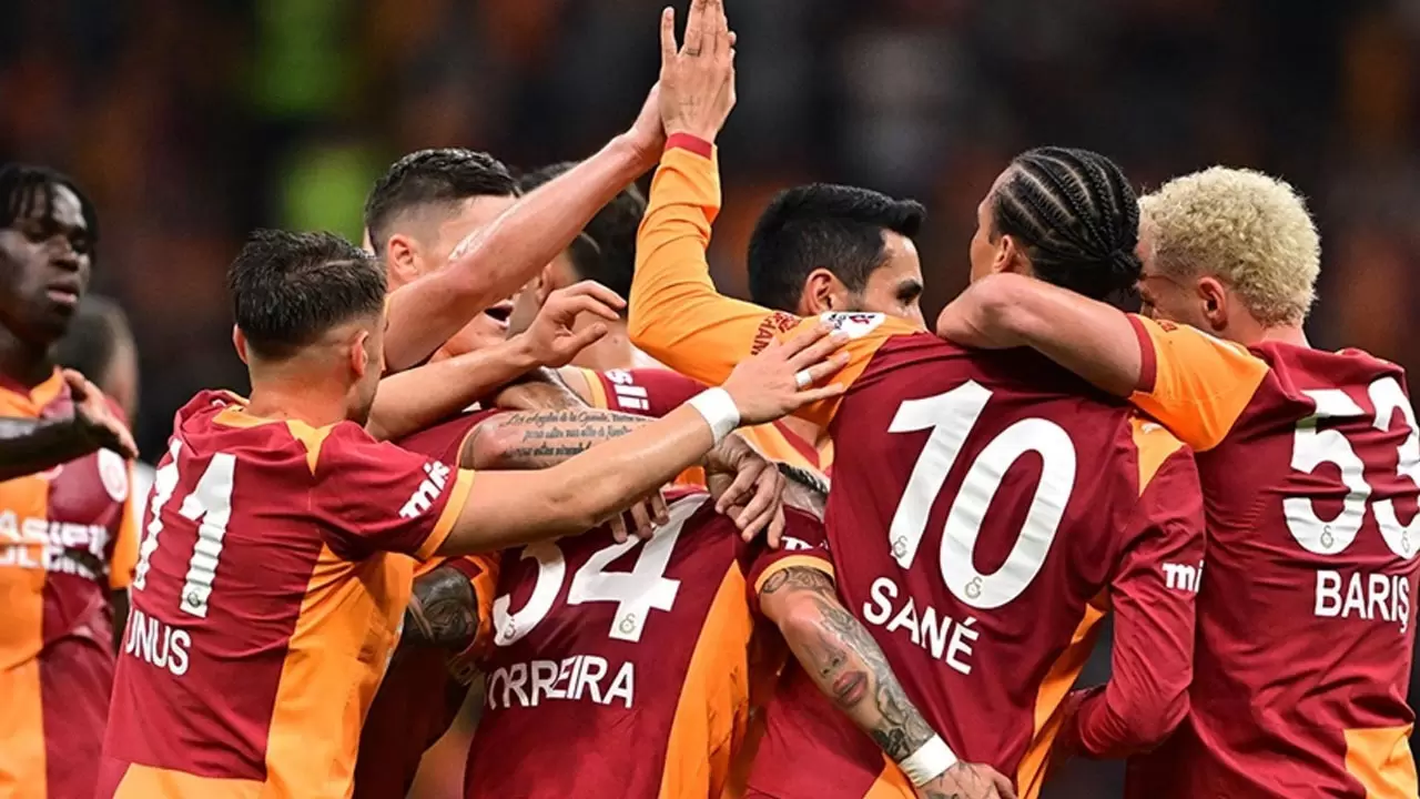 Galatasaray'ın Liverpool karşısındaki ilk 11'i belli oldu - Dünya Gazetesi