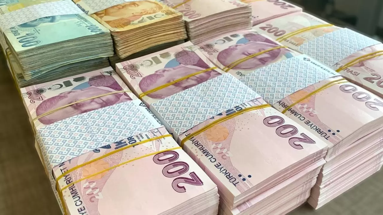 Türk Lirası için ilginç hesap! 27 kilo, 3,8 kilometre, 274 metrekare… Nakit para kullanımı zorlaşıyor - Finans haberlerinin doğru adresi - Mynet Finans Haber