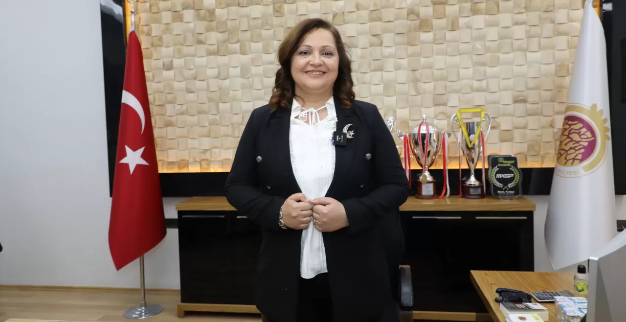 BAŞKANIMIZ BURCU KÖKSAL GÖREVİNE BAŞLADI